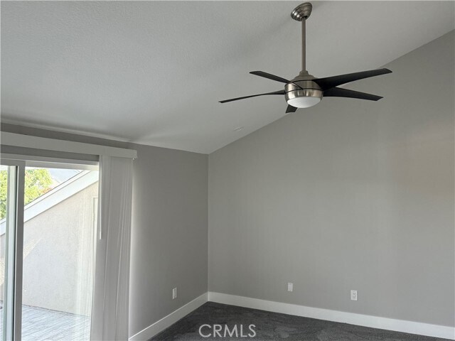 Building Photo - 6 Leda