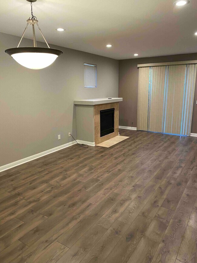 Building Photo - 5038 Russo Dr