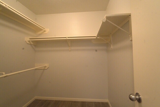 Building Photo - 28711 Atherstone St