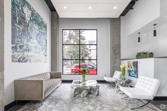 Lobby Clubroom - NewRo Studios