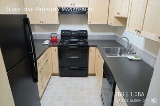 Building Photo - 6345 NE Glisan St