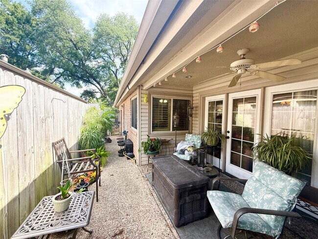 Building Photo - 14831 Royal Birkdale St