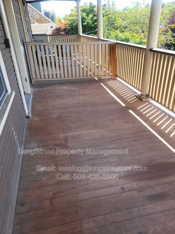 Building Photo - 3816 N Borthwick Ave