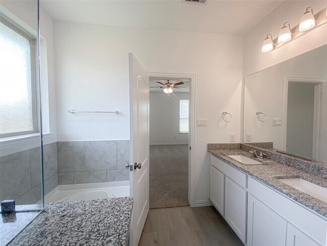 Building Photo - 8014 Chukka Dr