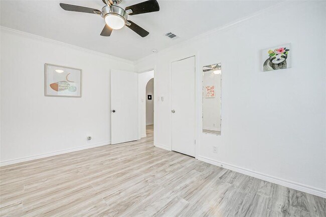 Building Photo - 7650 US-69