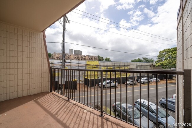 Building Photo - 98-731 Moanalua Lp.