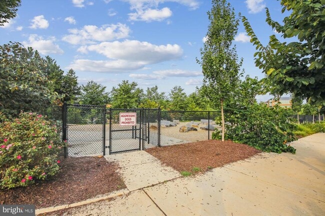 Building Photo - 13411 Launders St