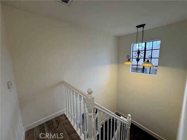 Building Photo - 524 S Catalina Ave