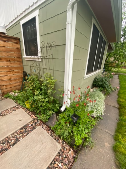 Building Photo - 419 Wood St