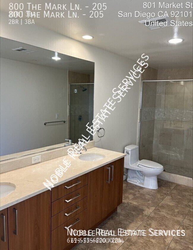 Building Photo - 800 The Mark Ln