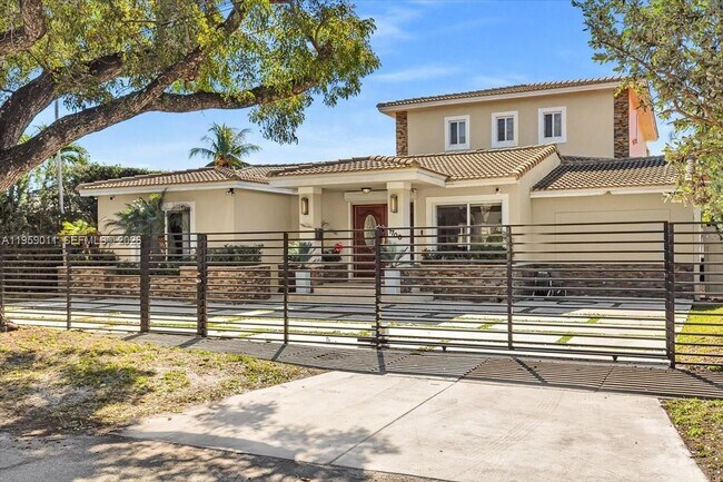 Building Photo - 1700 Cleveland Rd