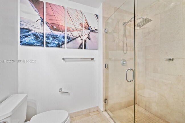 Building Photo - 1050 Brickell Ave