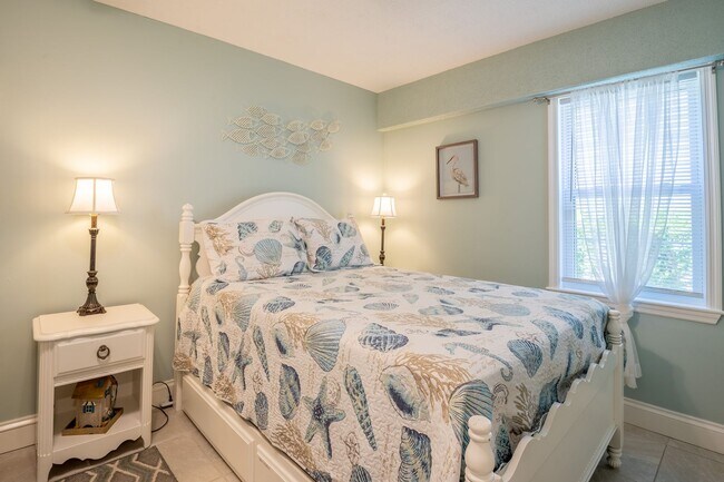 Building Photo - OFF-SEASON MONTHLY RENTAL AVAILABLE MARCH OF 2026