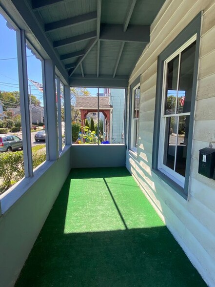 Building Photo - 126 Garden St