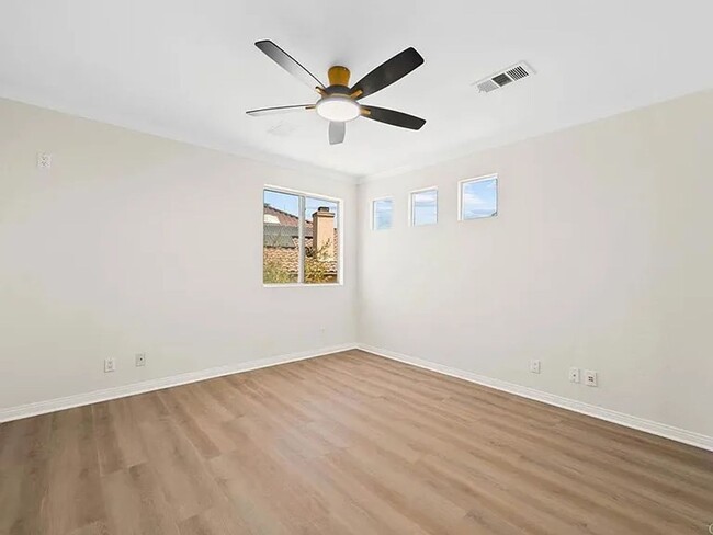 Building Photo - Beautiful Home in Murietta