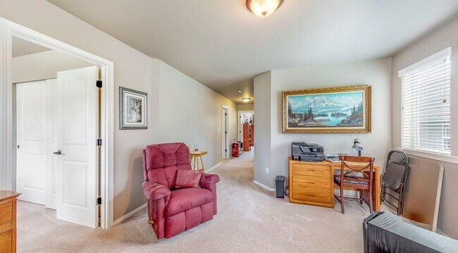 Building Photo - 3108 Highlands Blvd