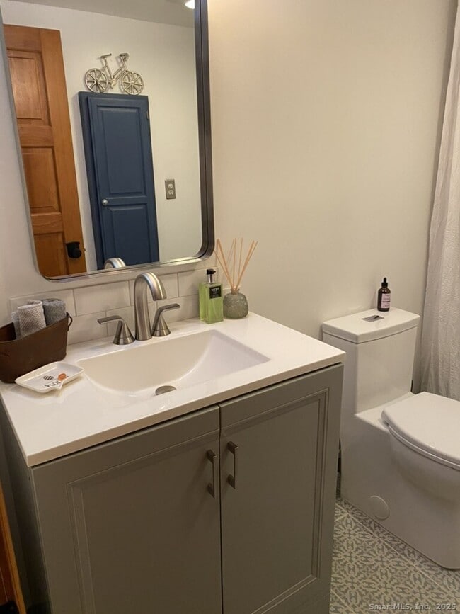 Building Photo - 106 Injun Hollow Rd