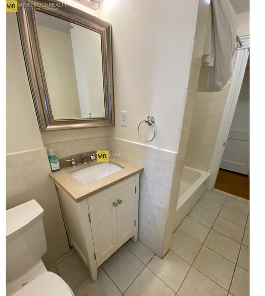 Building Photo - 28 Manet Rd