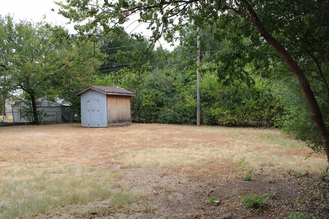 Building Photo - 4305 Randel Dr