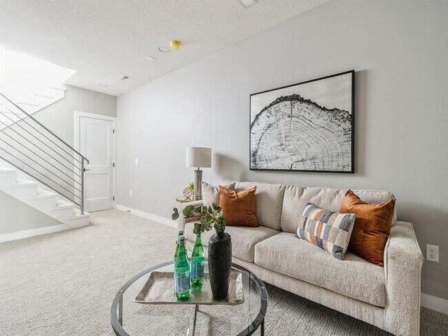 Building Photo - 15583 Rocklyn Place