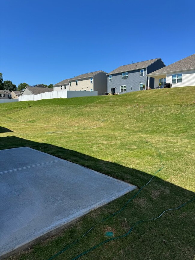 Building Photo - Brand-New 4 Bedroom Home in The Hamptons at Hickory – Modern Living, Pet Friendly