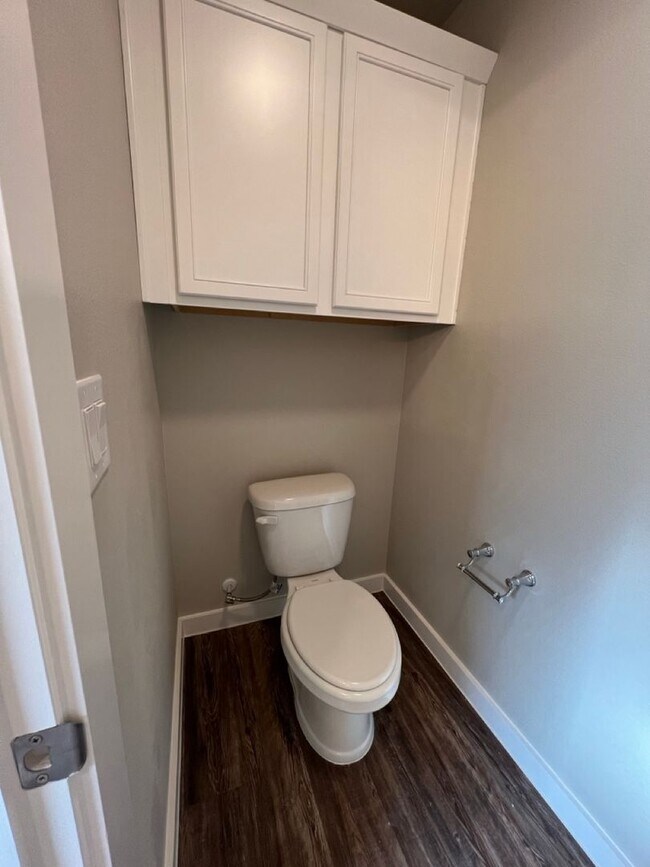 Building Photo - New Beginnings Start At AMRR: RARE 4 BEDROOM IN FRENSHIP ISD