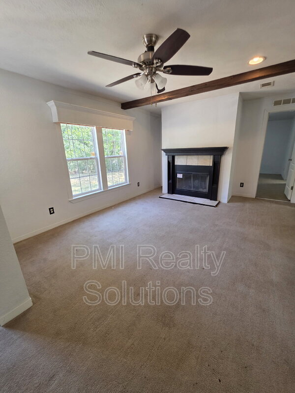 Building Photo - 31312 S 369th W Ave