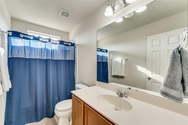 Building Photo - 16020 McAloon Way