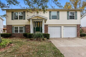 Building Photo - 2328 Bensonhurst Dr