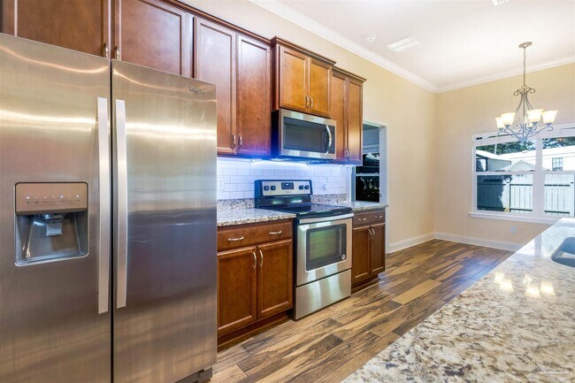 Building Photo - 305 Friar Tuck Rd