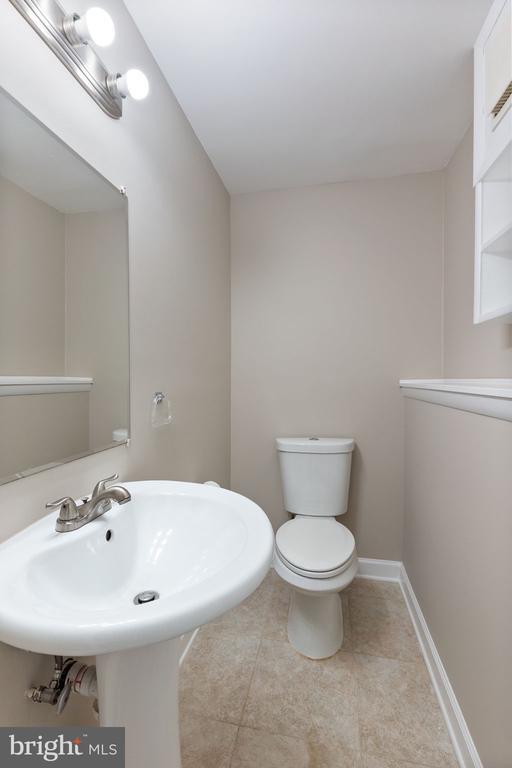 Building Photo - 8454 Rippled Creek Ct