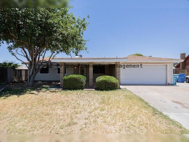 Building Photo - 8616 W Whitton Ave