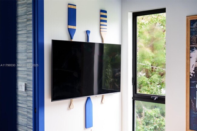 Building Photo - 408 NW 52nd St