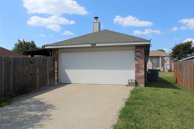 Building Photo - 7214 Maplewood Dr