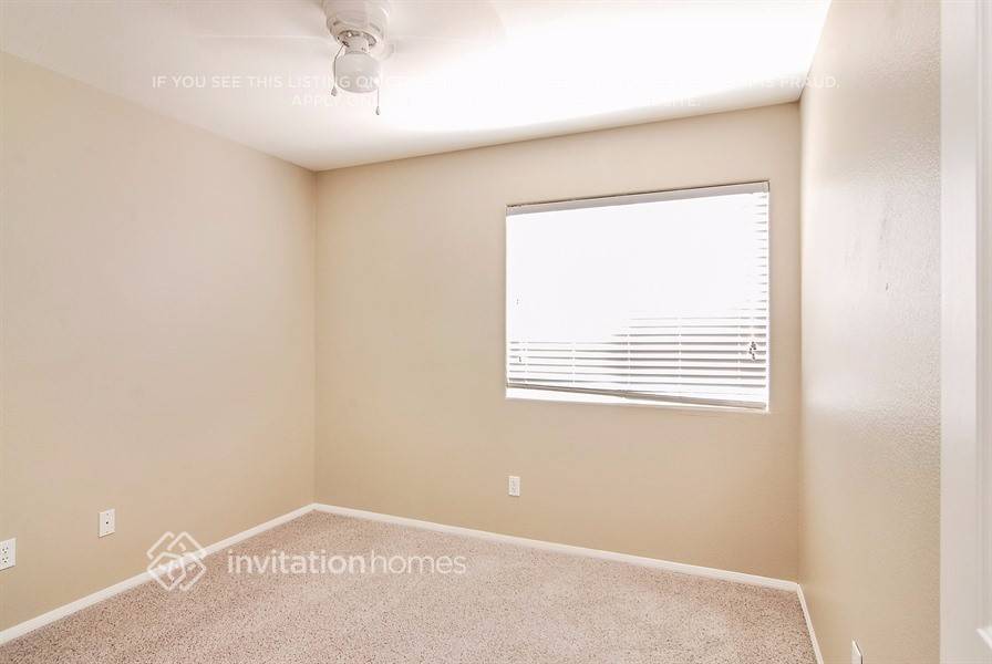 Building Photo - 27025 Hemingway Ct