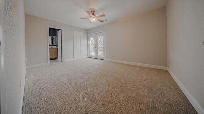 Building Photo - 764 Worthshire St