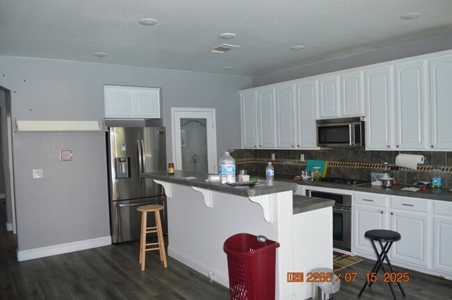 Building Photo - 249 Damara Ct