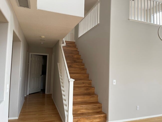 Building Photo - 1521 Starlight Dr