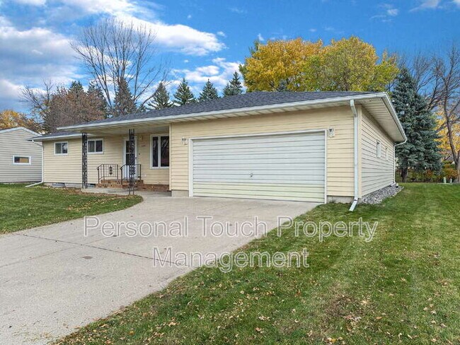 Building Photo - 3231 1st St N