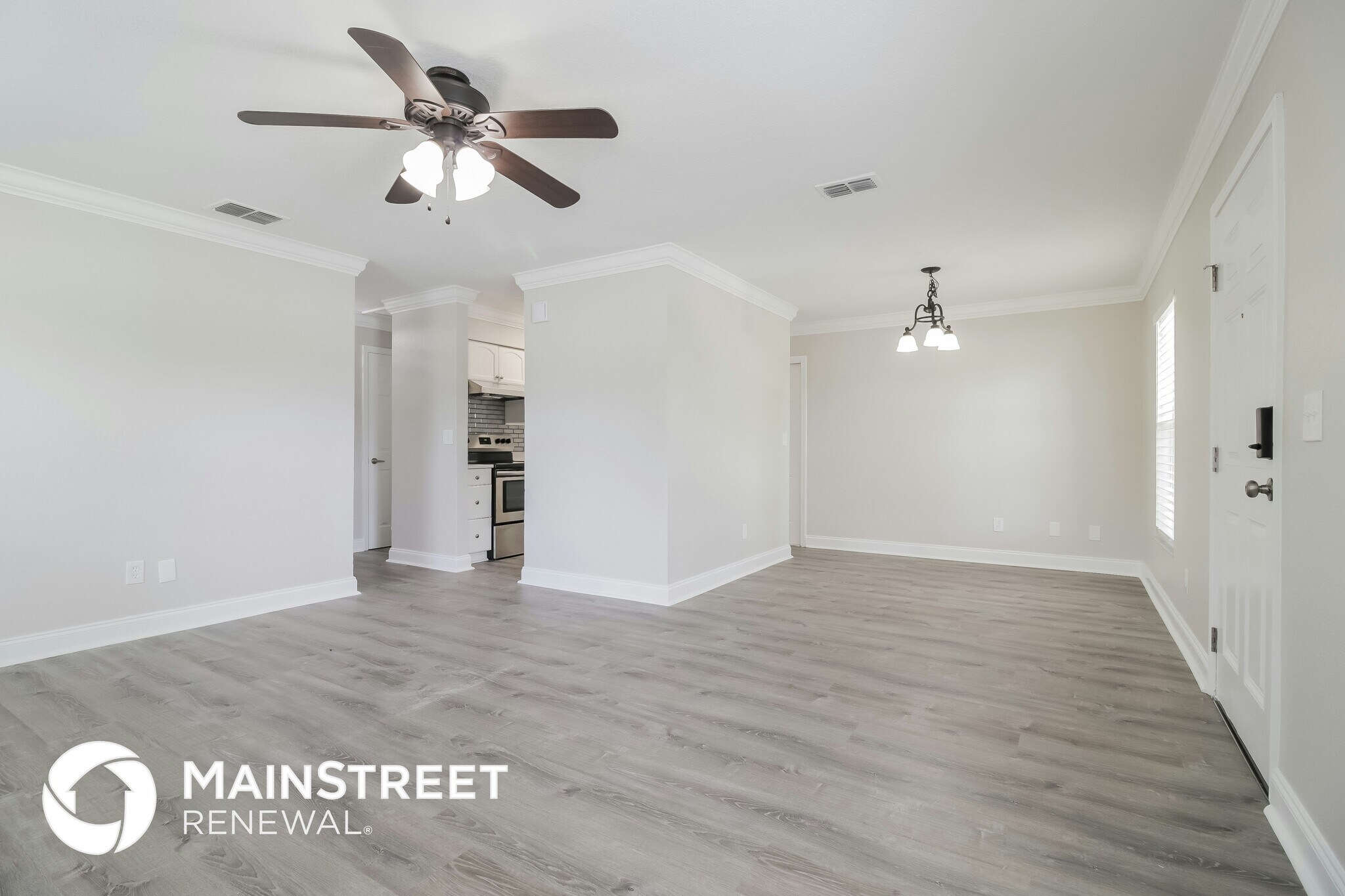 Building Photo - 505 E Palmetto Ave