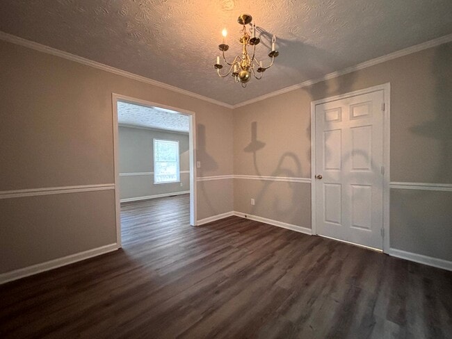 Building Photo - 2508 Lull Water Dr