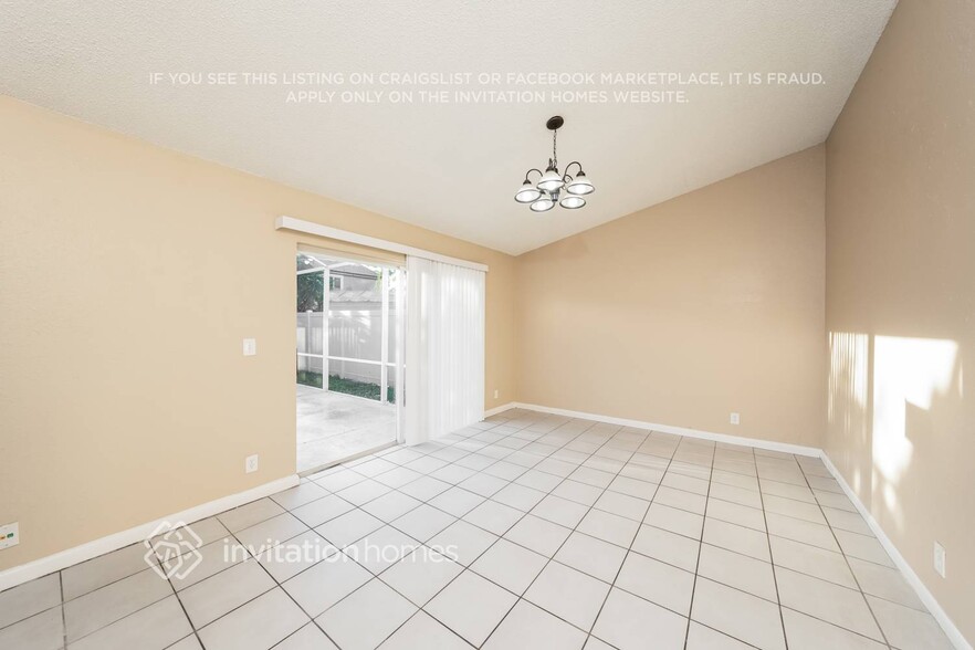 Building Photo - 9897 Moss Pond Dr