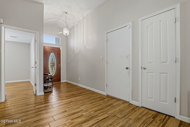 Building Photo - 12928 Alfredo Apodaca Dr