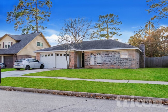 Building Photo - 23827 Beaverwood Dr