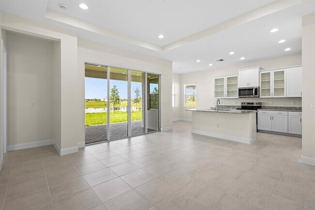 Building Photo - 14184 Lacebark Ln