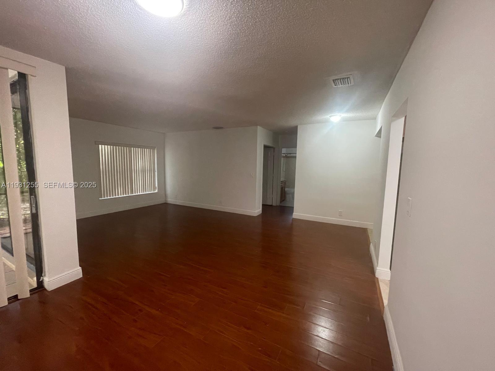 Building Photo - 3846 Coral Tree Cir