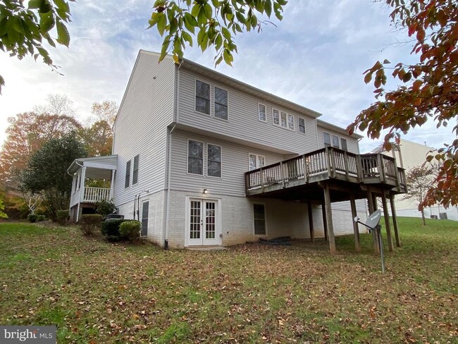 Building Photo - 14075 Wellman Ct