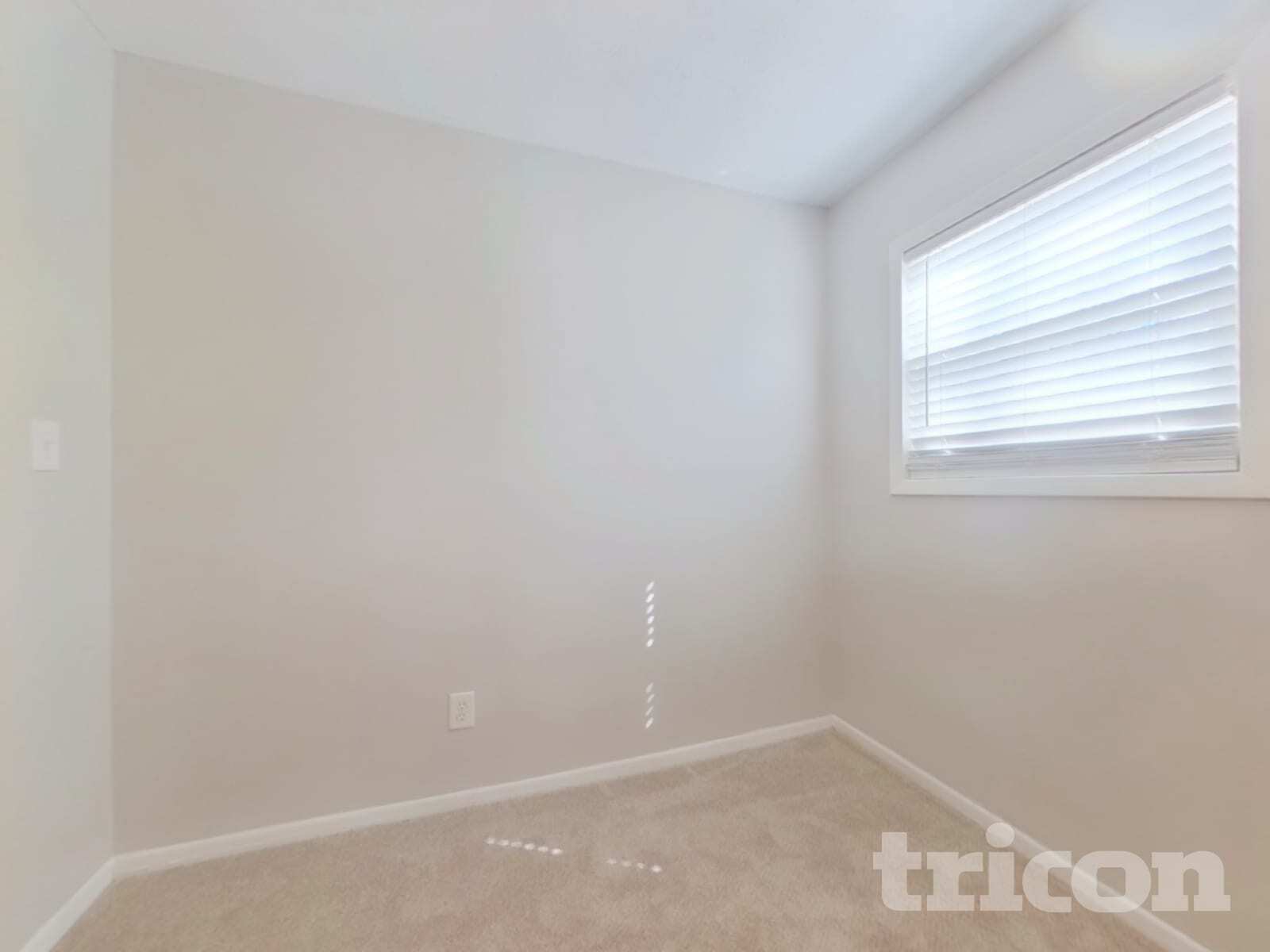 Building Photo - 485 Valley Creek Rd SW