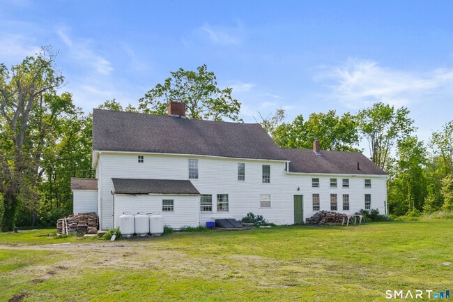 Building Photo - 457 Roode Rd