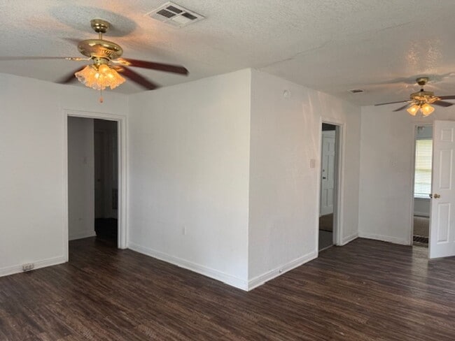 Building Photo - Two Bedroom